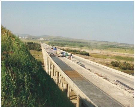 绥满国道主干线甘南界至博克图段高速公路工程勘察设计